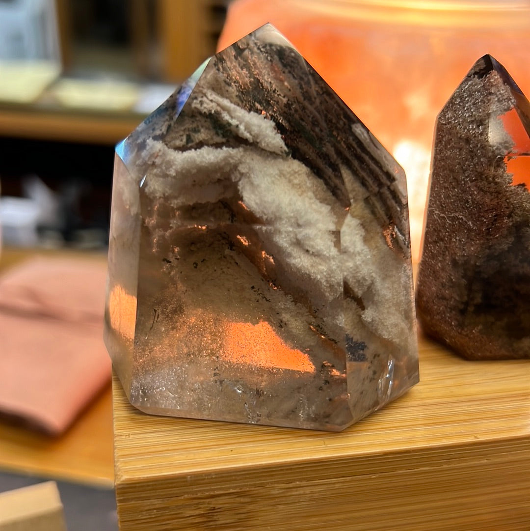 Inclusion Quartz (Garden quartz)