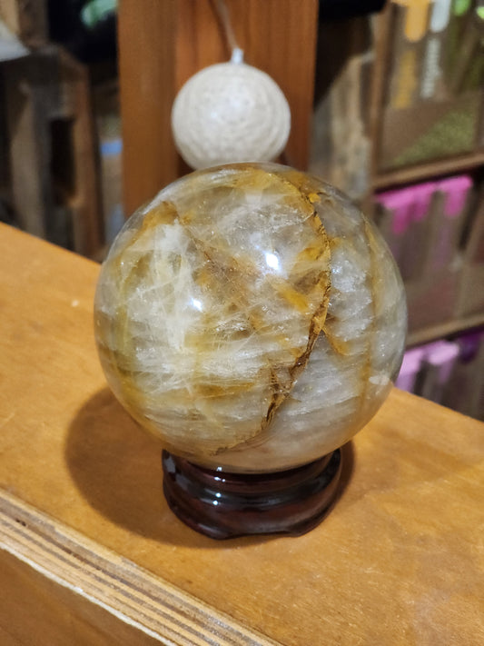 Golden Healer Sphere 940gm