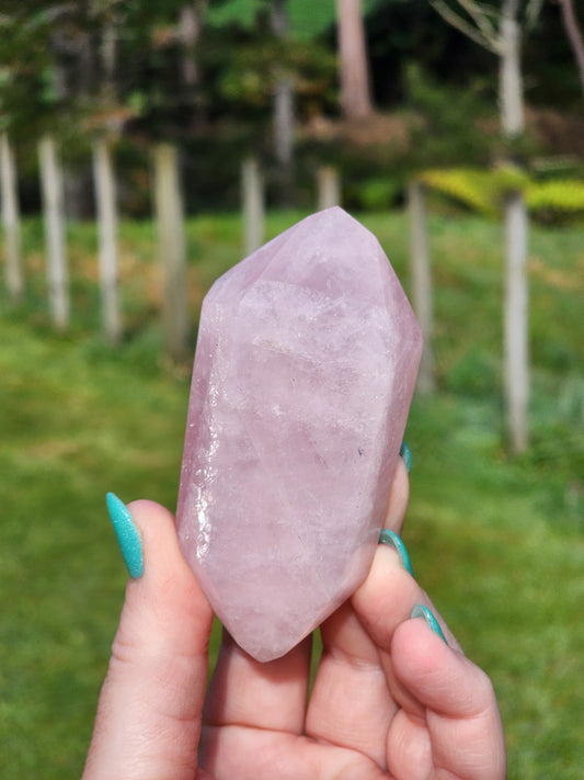 Gemmy Rose Quartz DT Point