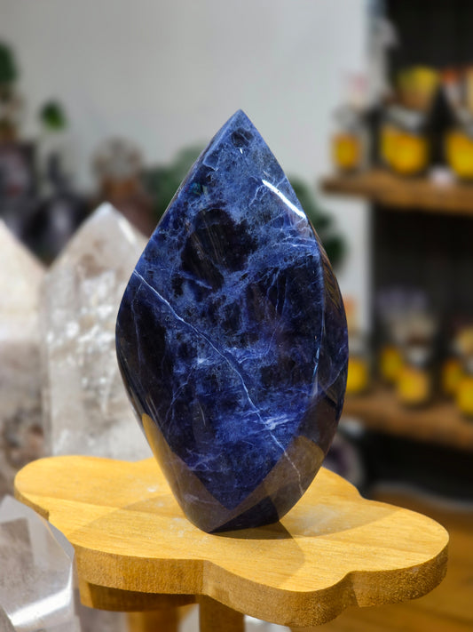 Sodalite Flame