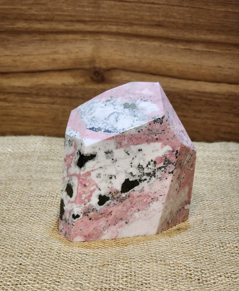 Peruvian Rhodonite Freeform "Lila"