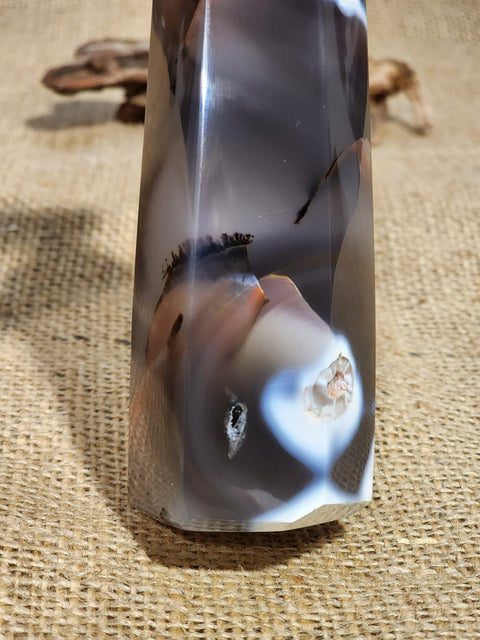 Dendritic Orca Agate Tower "Reva"