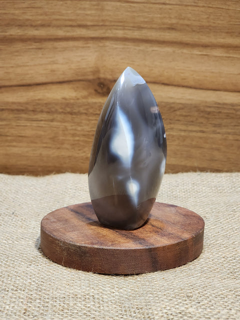 Orca Agate Freeform "Willy"