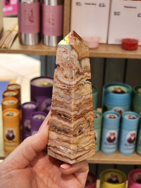 Pink crazy lace agate tower "Lee"