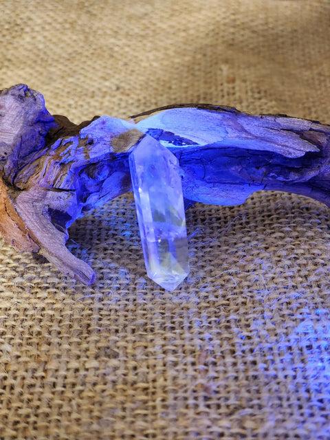 UV Reactive Amethyst DT #9