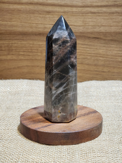 Black Moonstone "Farren"
