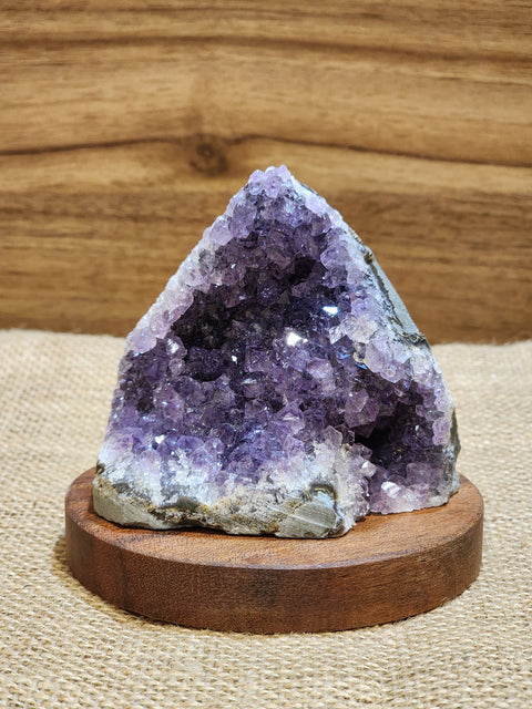 Cut Base Amethyst "Georgia"