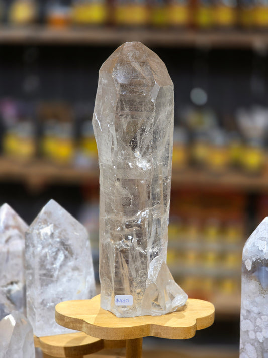 Natural citrine standing point