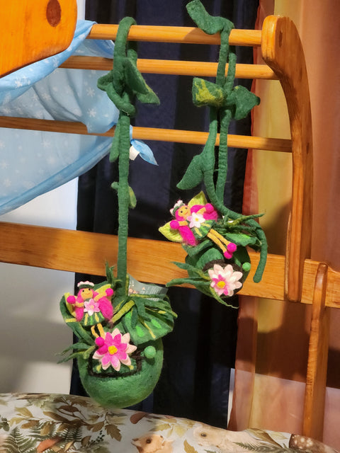 Lilly pod with Faery - small