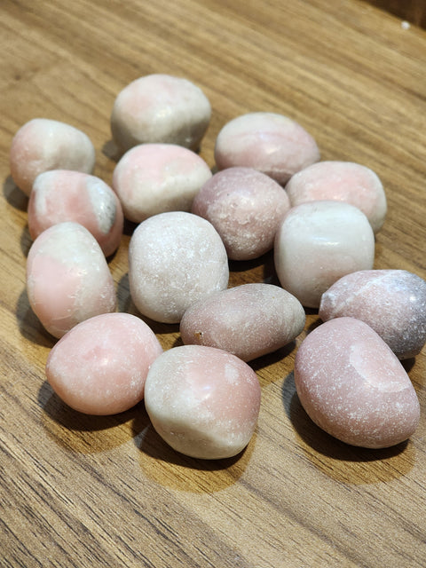Pink opal Tumble